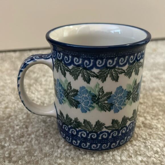 Polish Pottery Blue Flower Green Leaf Coffee Cup Mug Swirl Design Poland - Picture 1 of 3